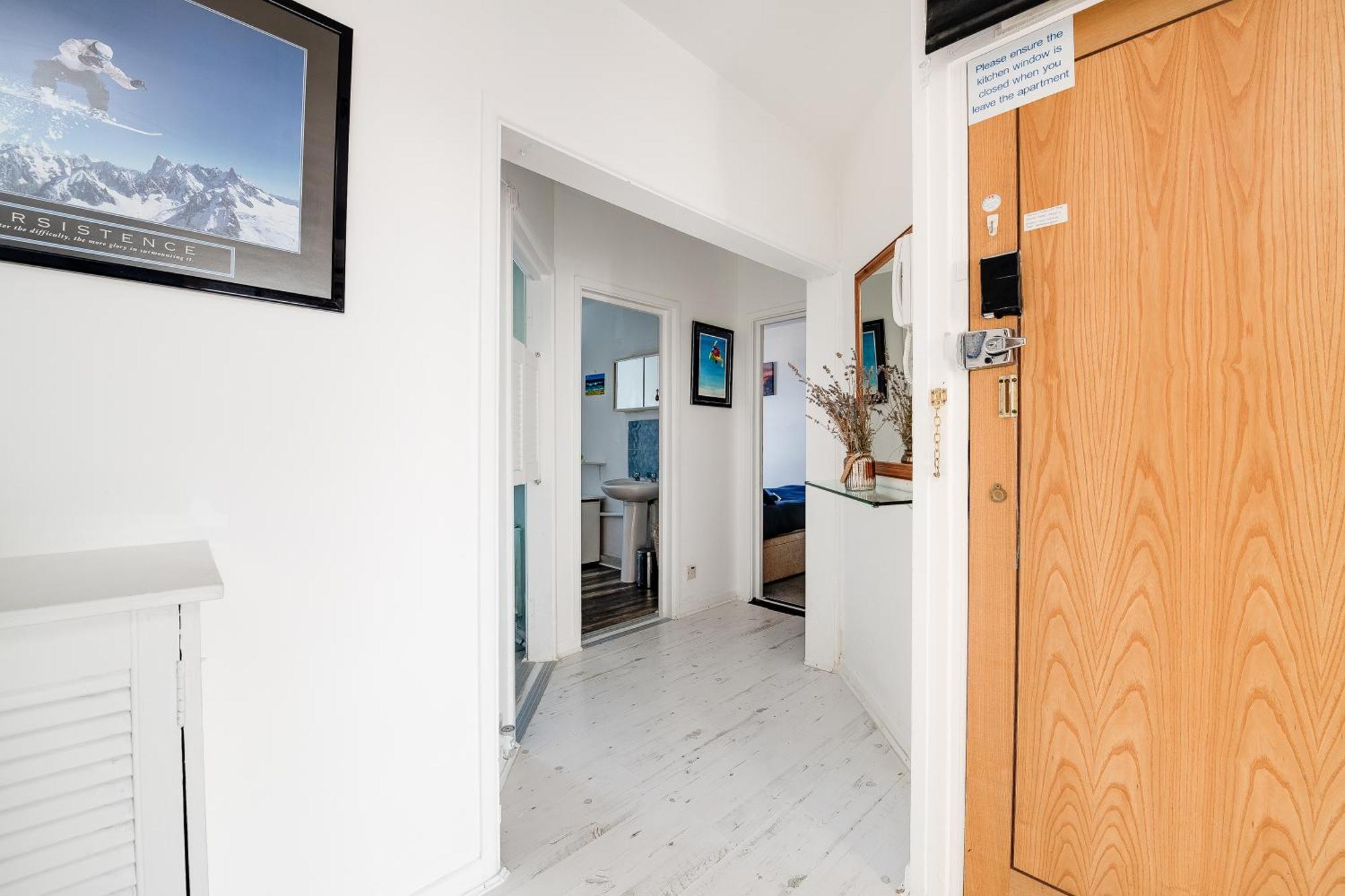 Seaview Central Portsmouth Exterior foto
